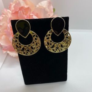Vintage VAL Signed Black Enamel & Gold Tone Earrings